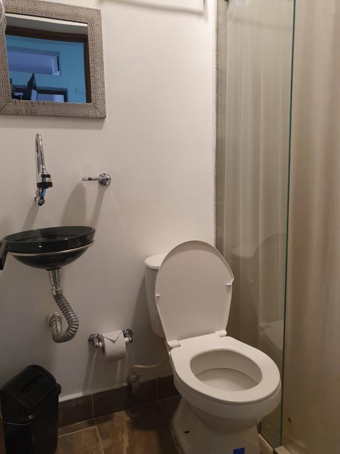 Hotel Prestige ميديلين المظهر الخارجي الصورة
